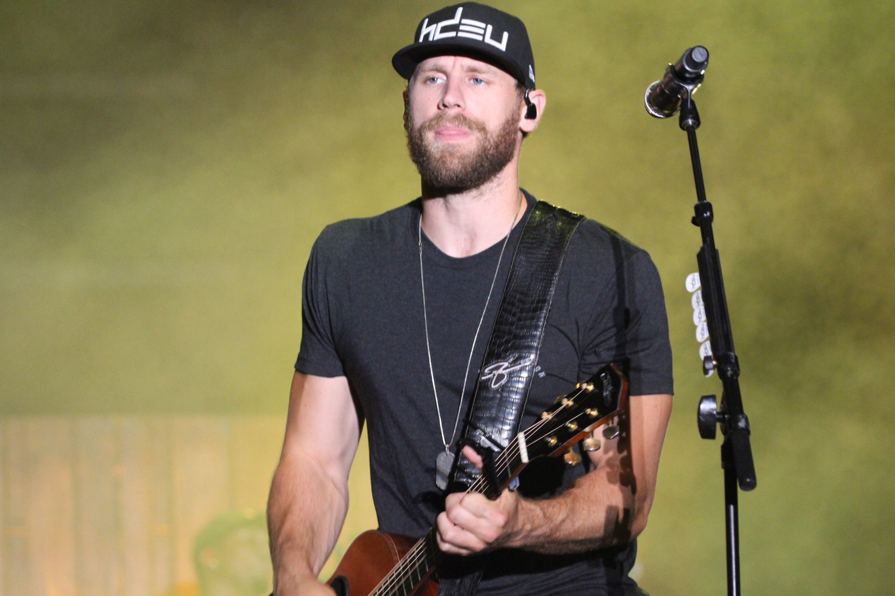 Country Boom - Chase Rice